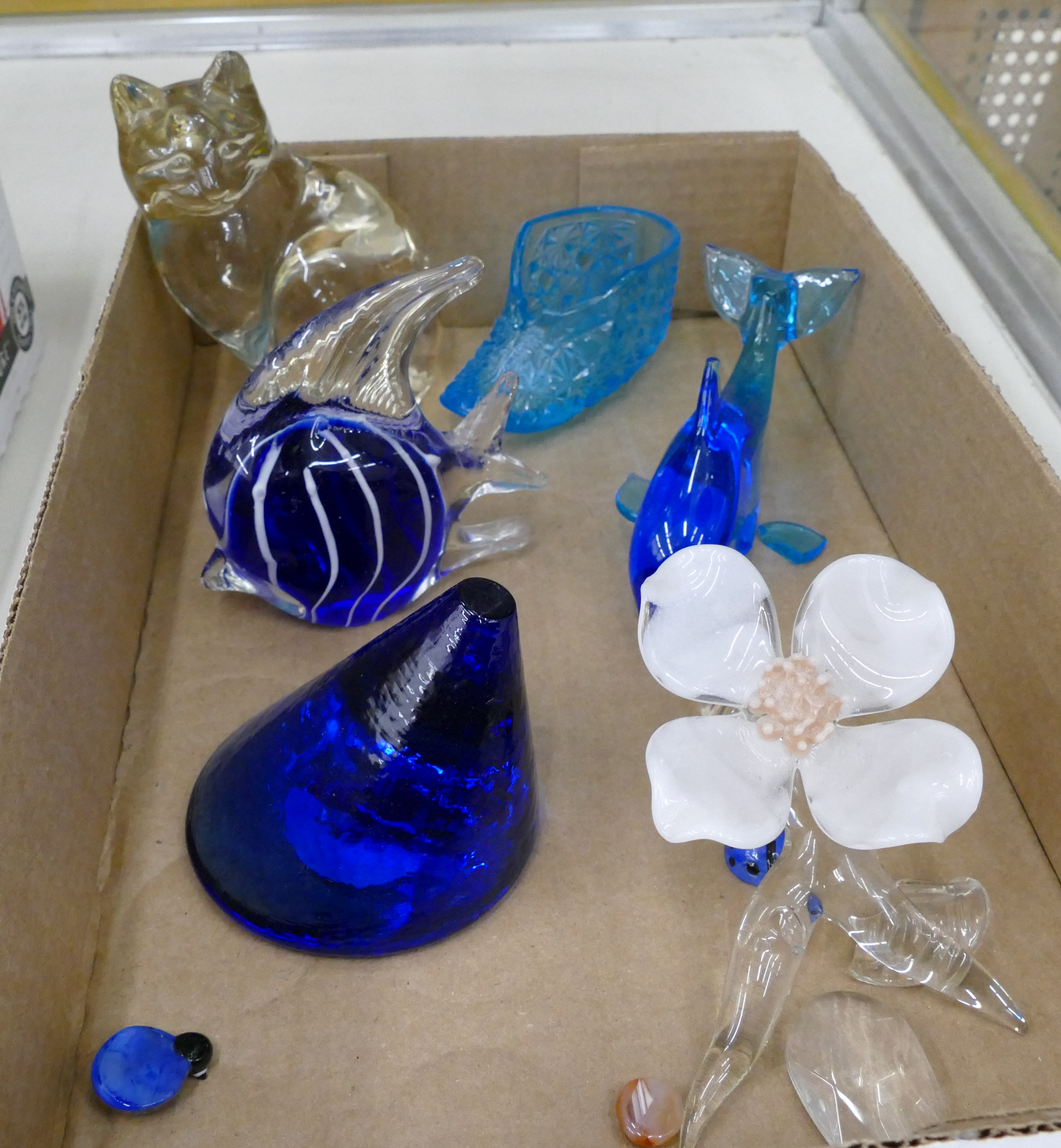 Box Art Glass Animal Figures