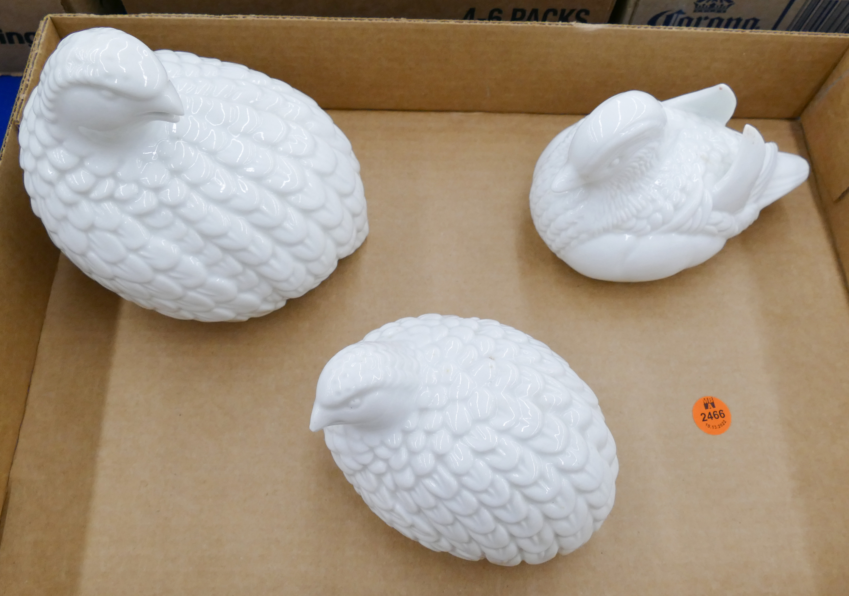 Box Chinese Blanc de Chine Bird