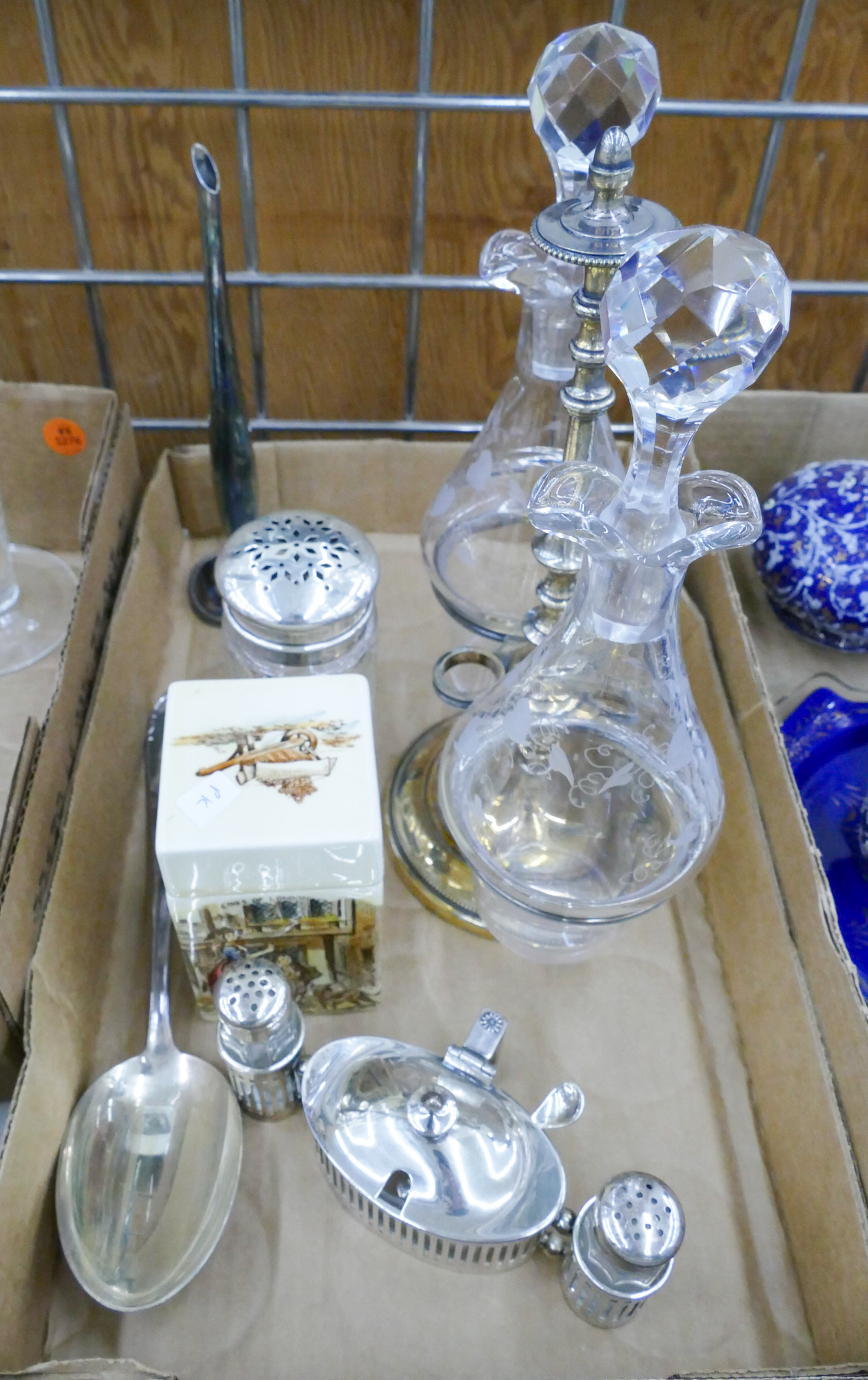 Box Condiments Etc