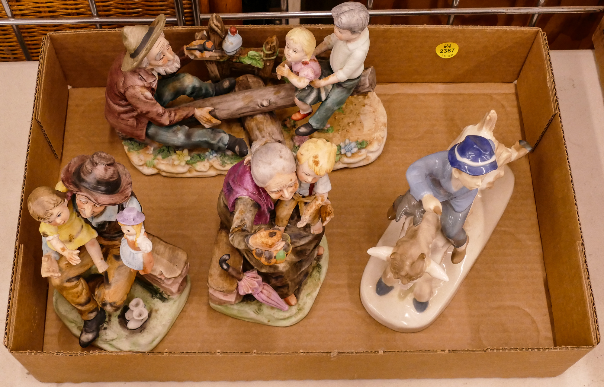 Box Japanese Bisque Figure Groups