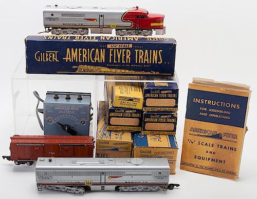 BOX LOT OF AMERICAN FLYER TRAIN