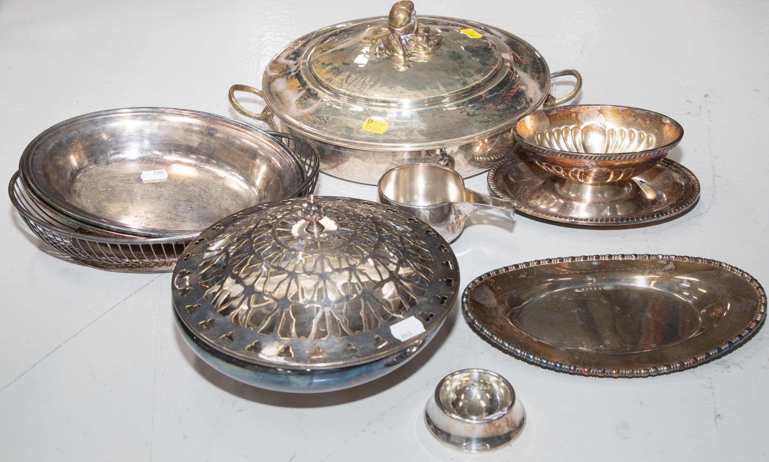 BOX OF ASSORTED SILVER PLATED ITEMS