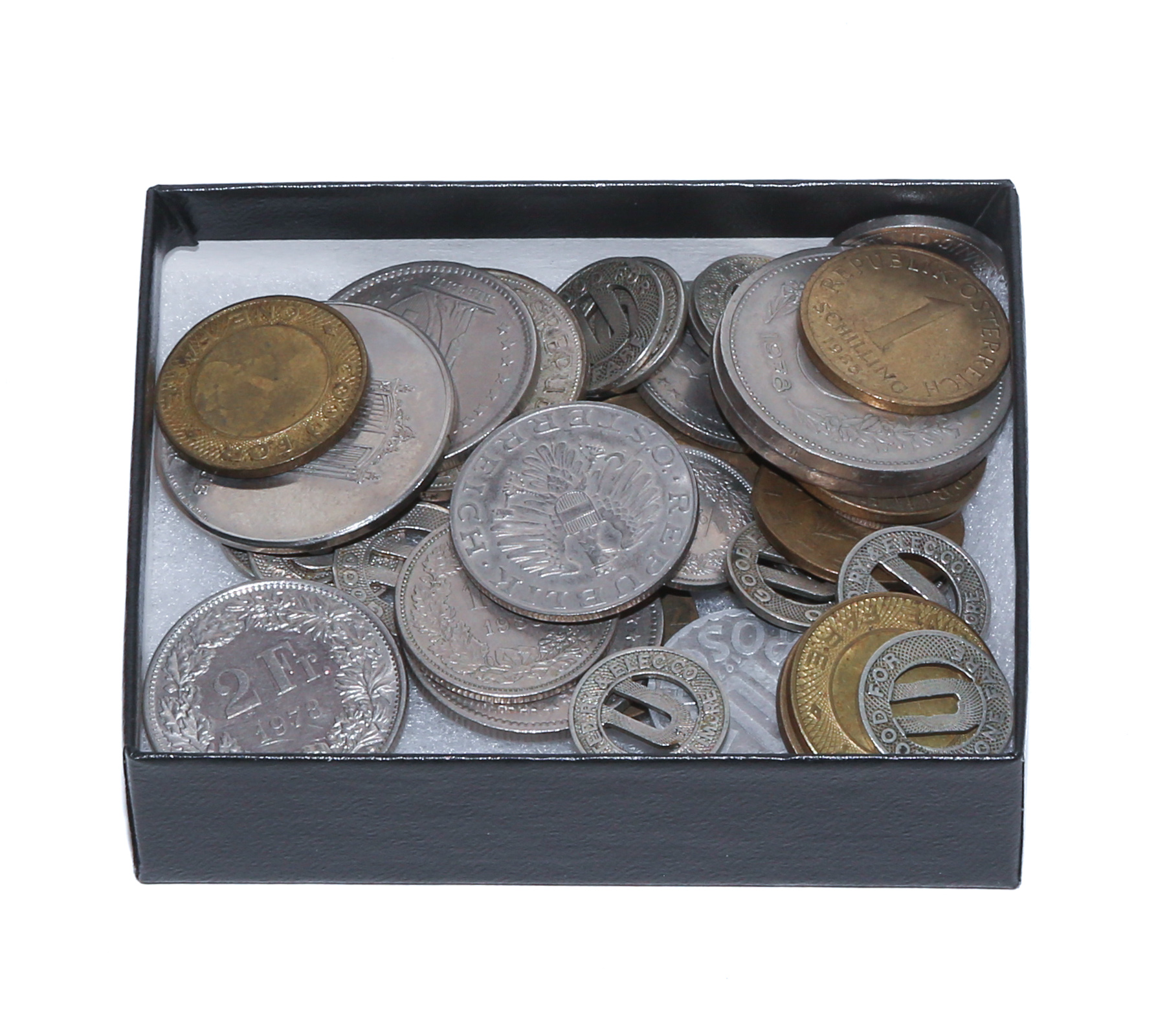 BOX OF WORLD COINS & BALTIMORE