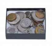BOX OF WORLD COINS & BALTIMORE