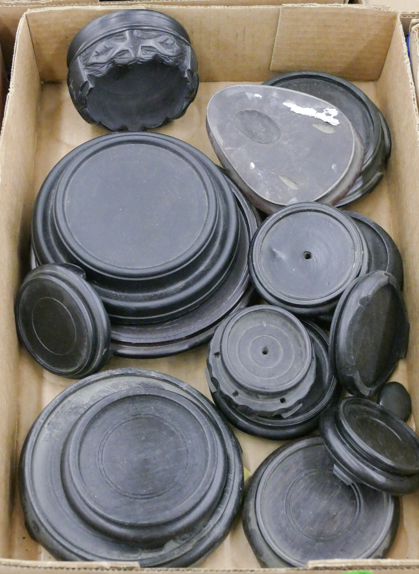 Box Old Asian Vase Stands