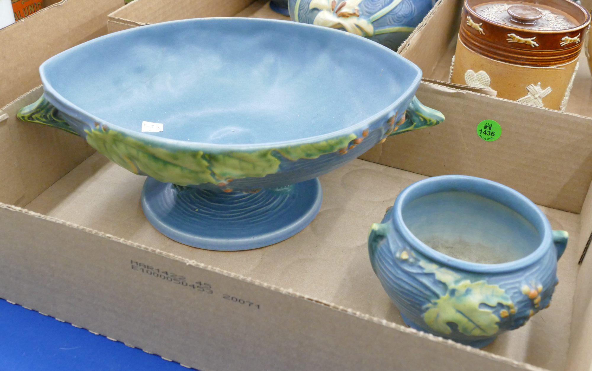 Box Roseville Bushberry Pottery