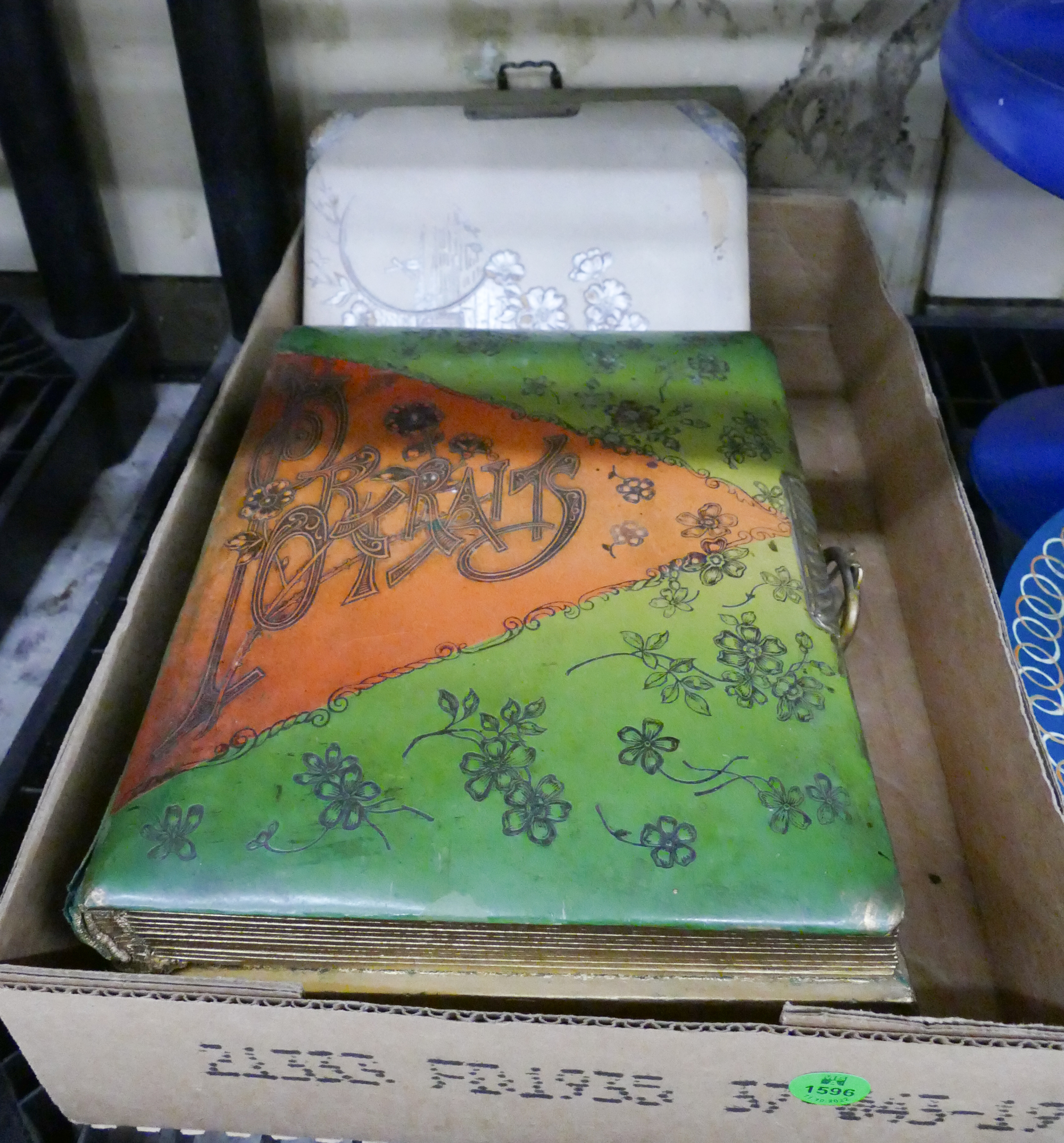 Box Victorian Photo Albums