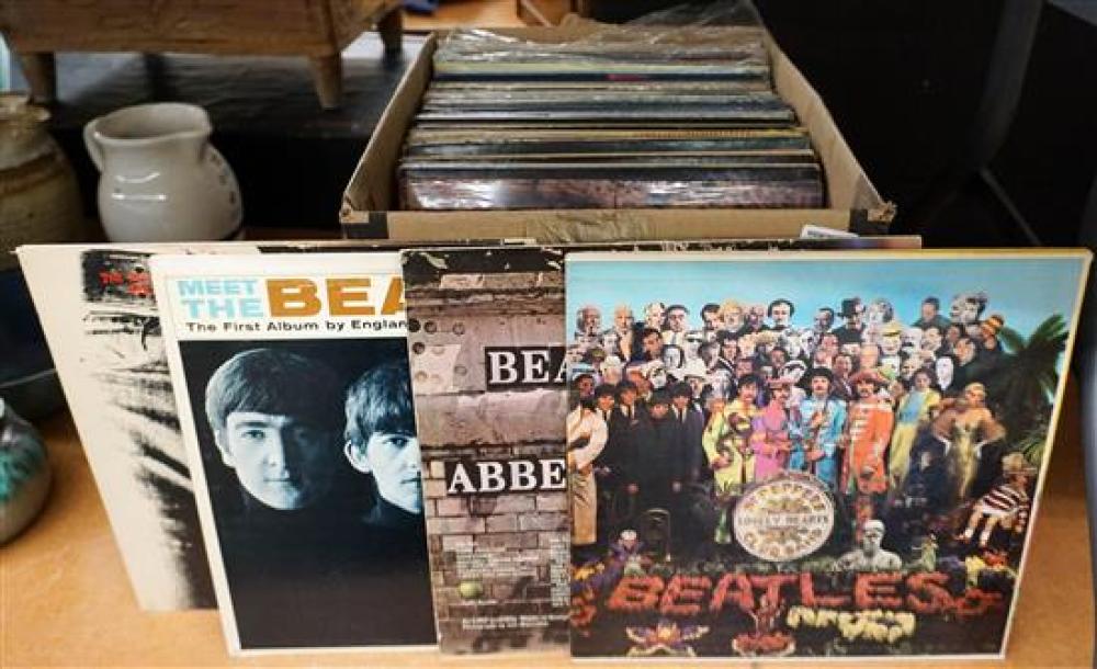 BOX WITH LONG PLAYING RECORDS,