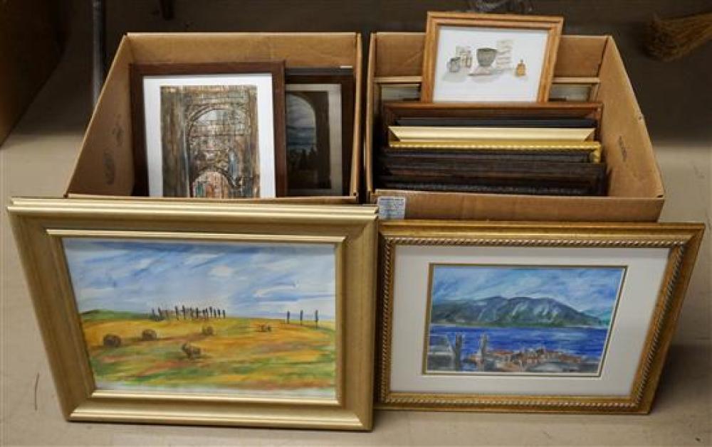 BOX WITH PHOTOGRAPH FRAMES AND
