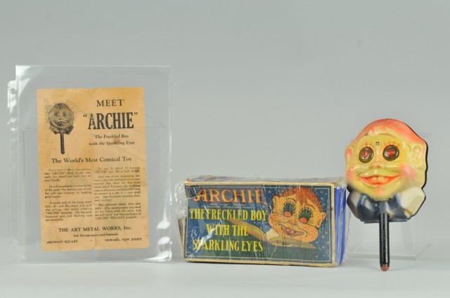 BOXED ''ARCHIE'' HAND HELD TOY