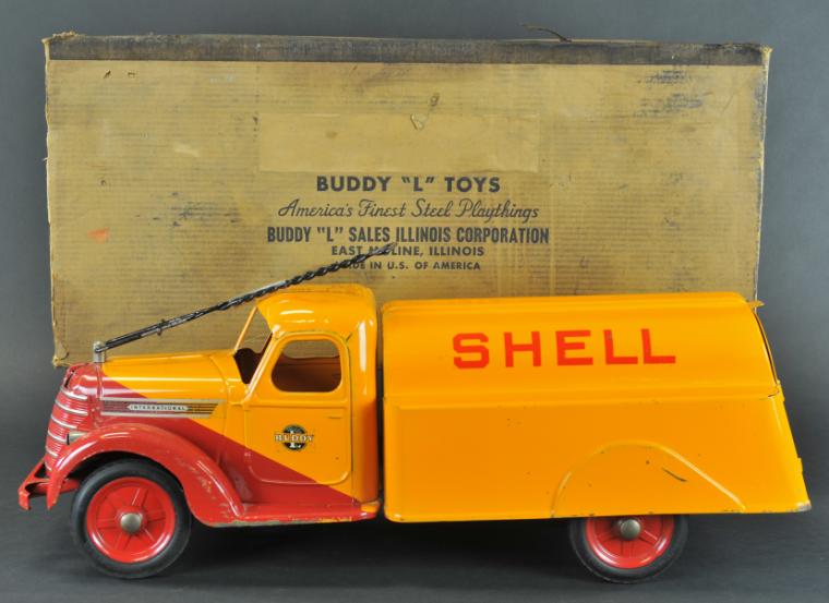 BOXED BUDDY 'L' SHELL OIL TRUCK