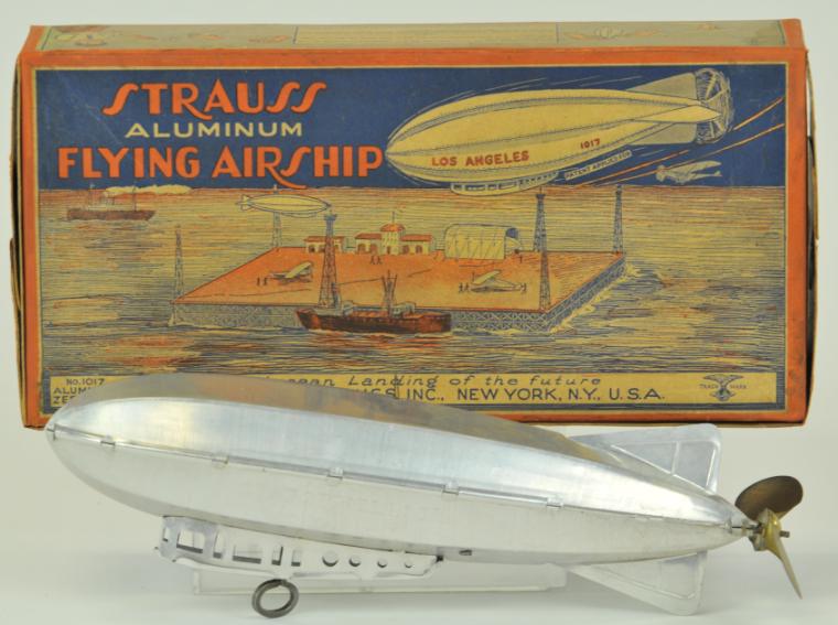 BOXED GRAF ZEPPELIN JR. Strauss