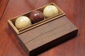BOXED SET OF BILLIARD BALLS. B