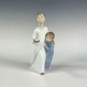 BOY AND GIRL 1004874 - LLADRO