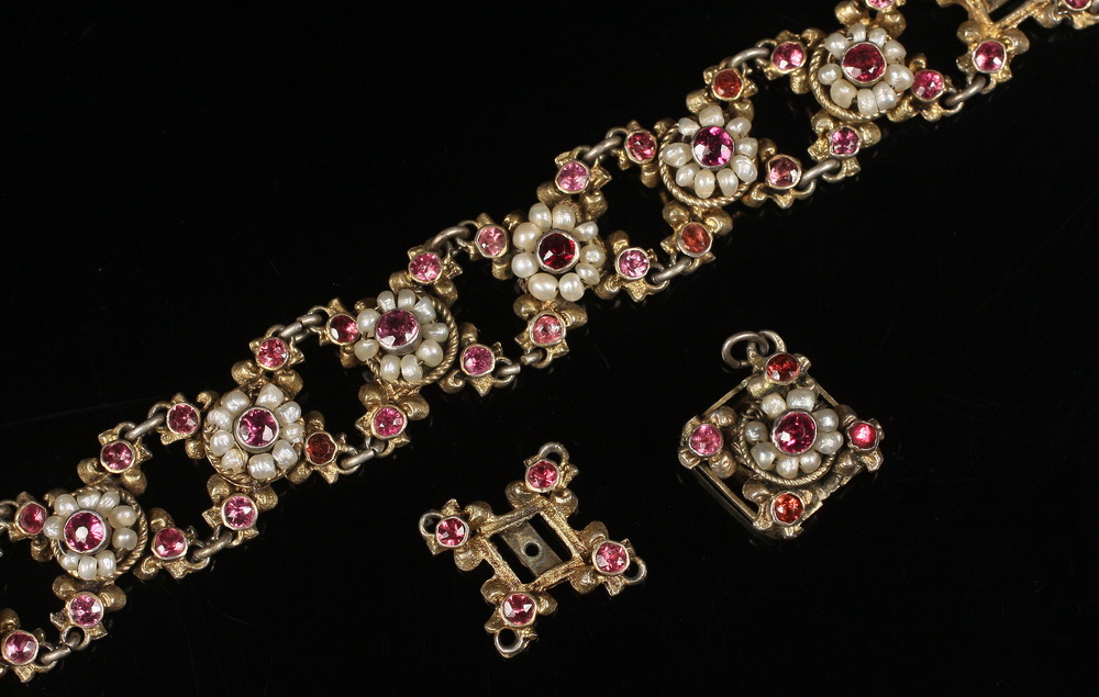 BRACELET - Gold link bracelet