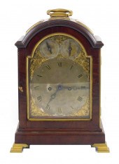 BRACKET CLOCK, SIGNED “JAMES B