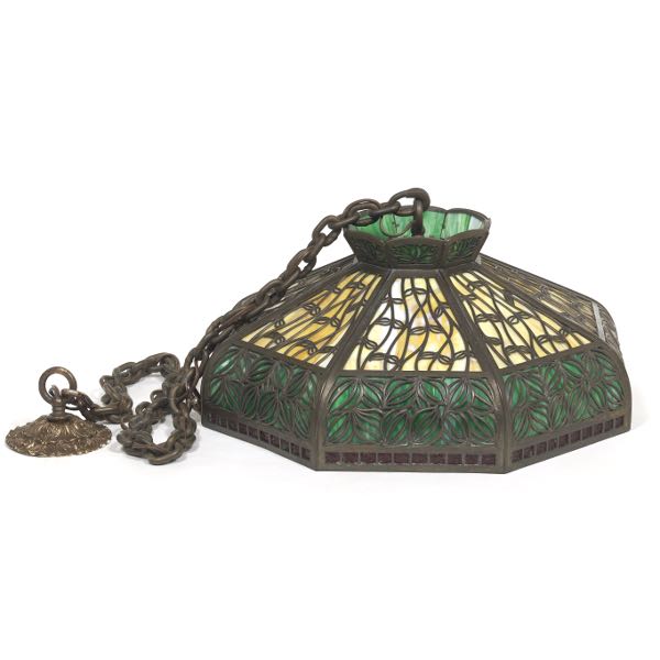 BRADLEY HUBBARD SHADE 24" 