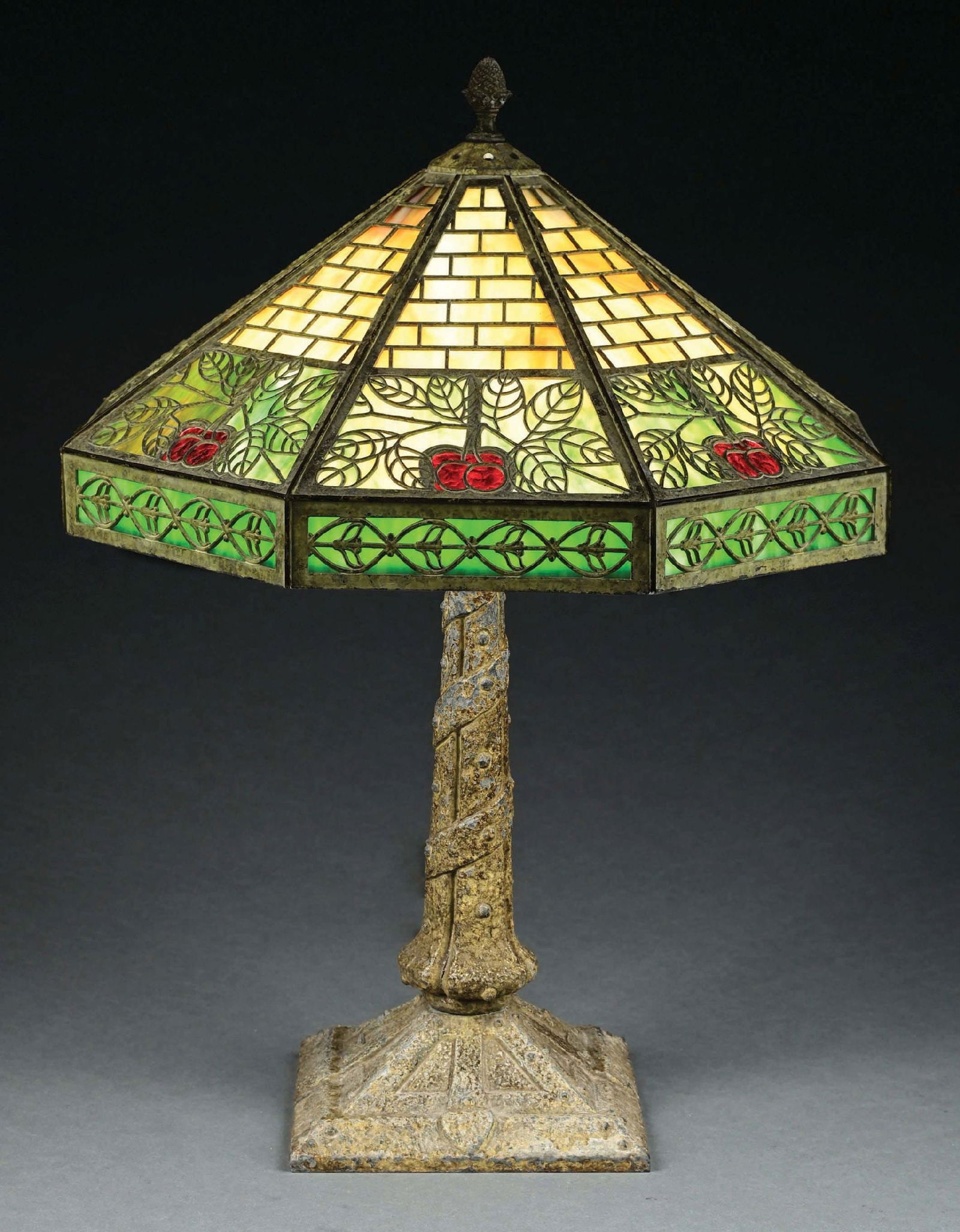 BRADLEY & HUBBARD SLAG GLASS