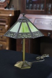 BRADLEY & HUBBARD TABLE LAMP.