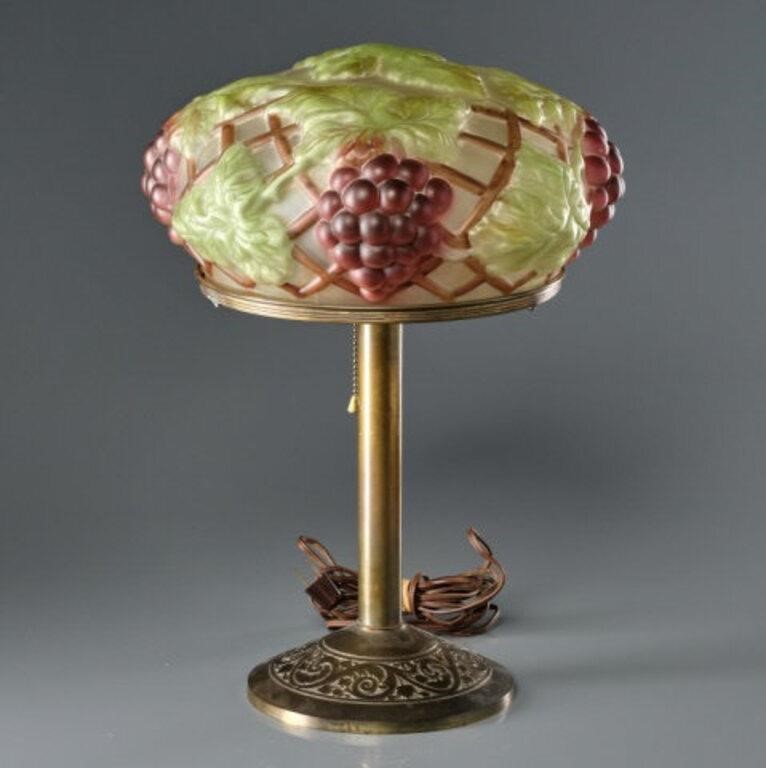 BRADLEY & HUBBARD TABLE LAMPA