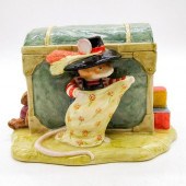 BRAMBLY HEDGE ROYAL DOULTON MO