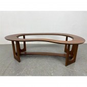 Brasilia Style Kidney Shape Co