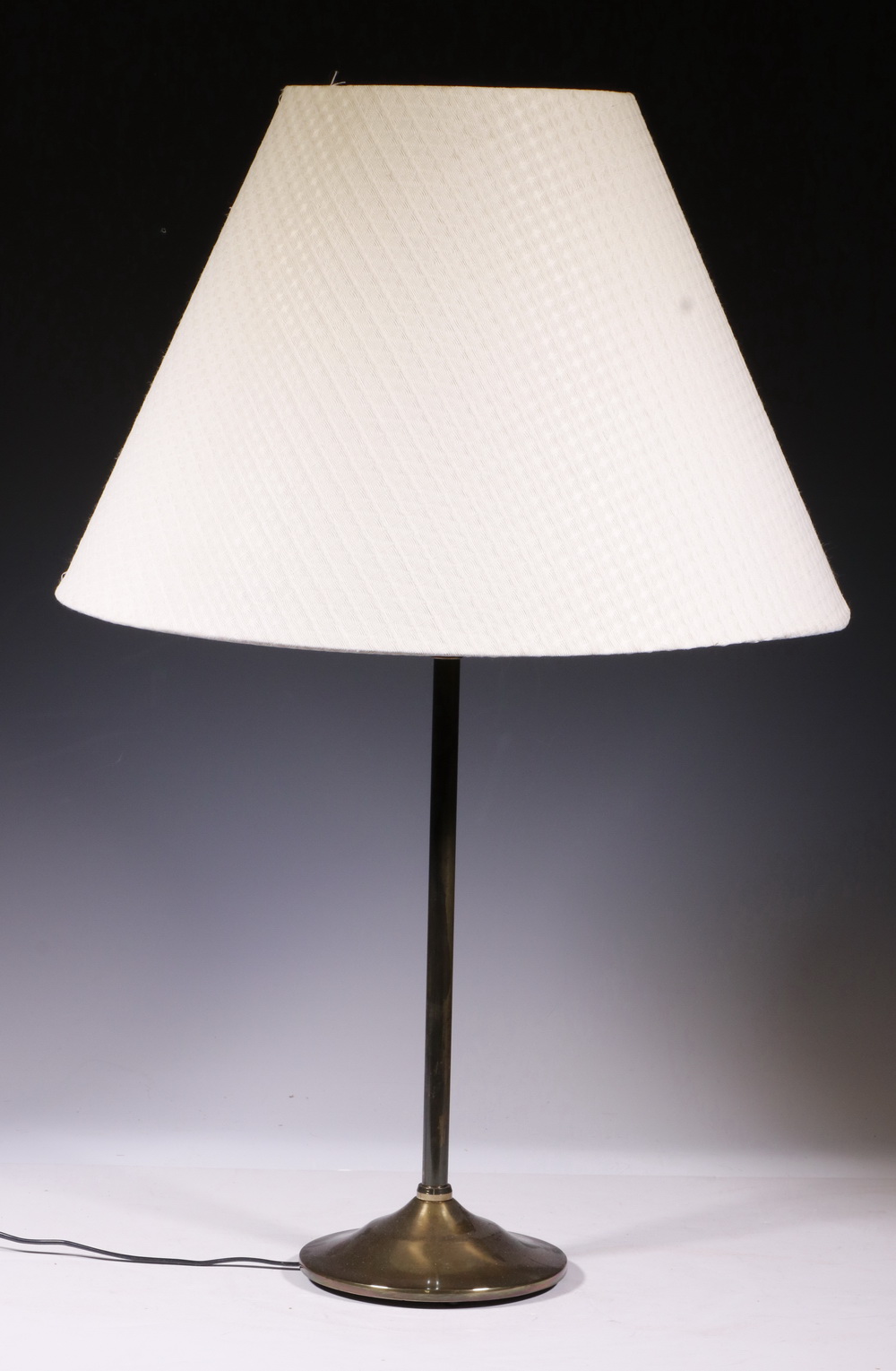 BRASS ADJUSTABLE TABLE LAMP WITH