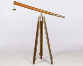 BRASS AND WOOD TELESCOPE WITH