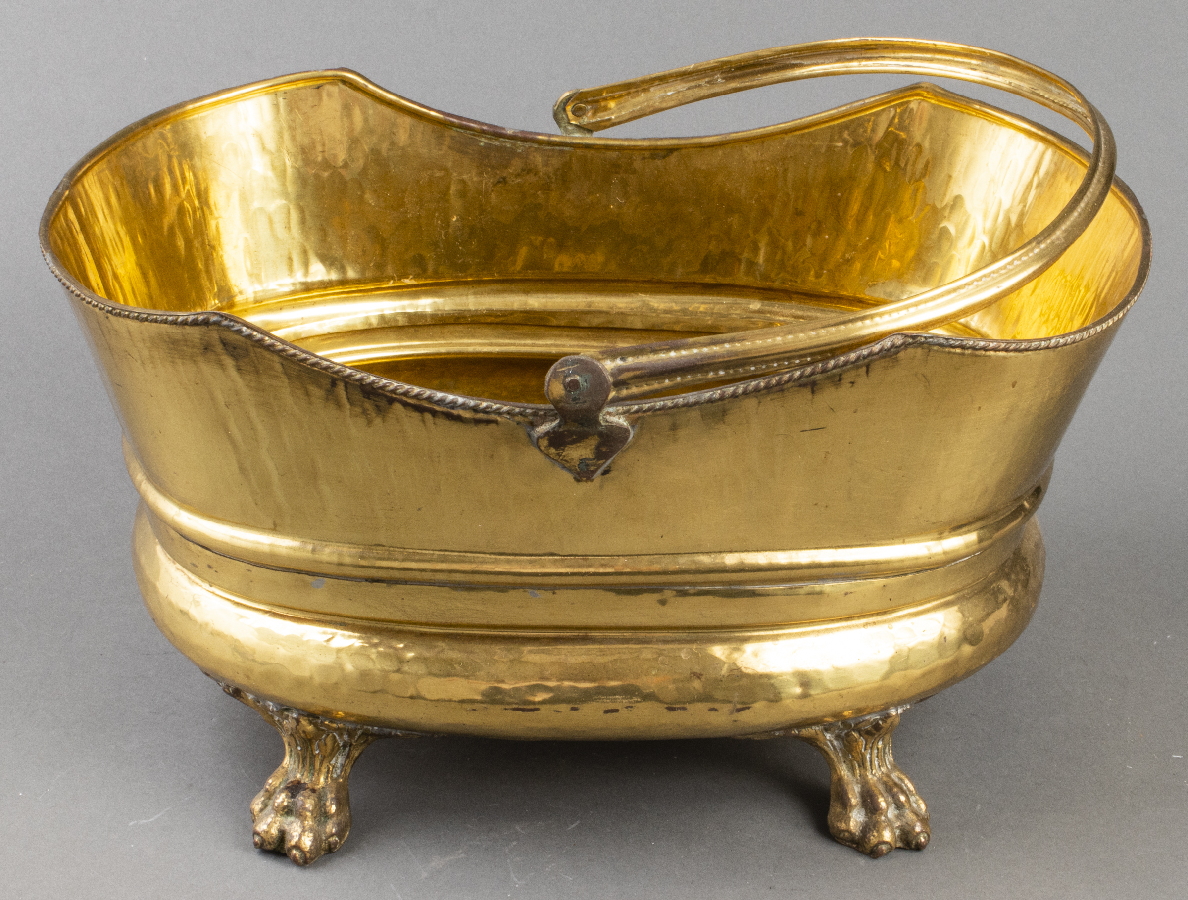 BRASS COAL SCUTTLE Brass coal