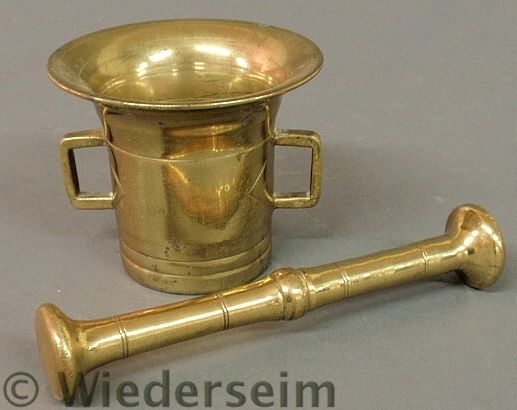 Brass mortar & pestle early 19th c.