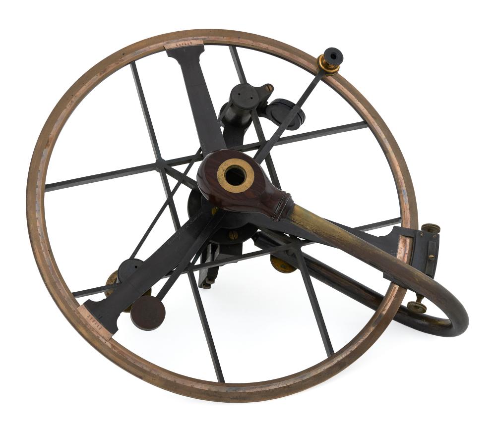 BRASS REFLECTING CIRCLE BY