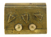 BRASS SNUFF BOX, ENGLISH OR DU