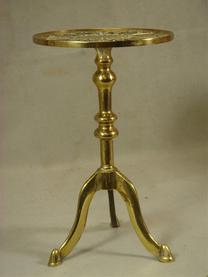 Brass tripod pedestal kettle stand,