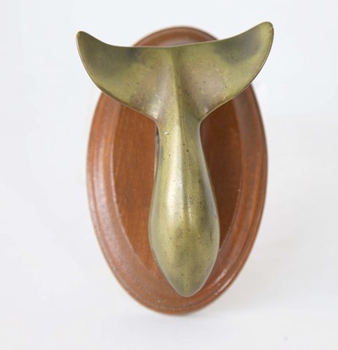 BRASS WHALE FLUKE DOOR KNOCKERBrass