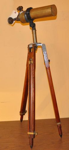 BRASS WWII MONOCULAR GUN