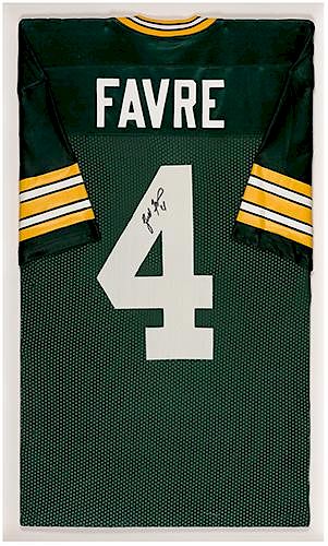BRETT FAVRE FRAMED SIGNED
