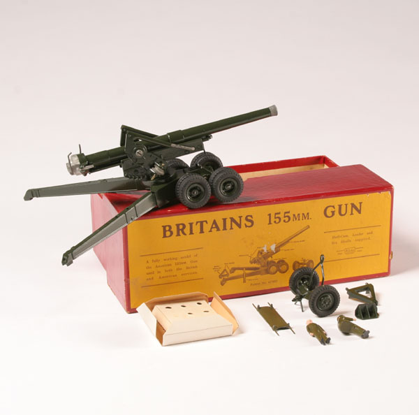 Britains boxed artillery 155mm gun,