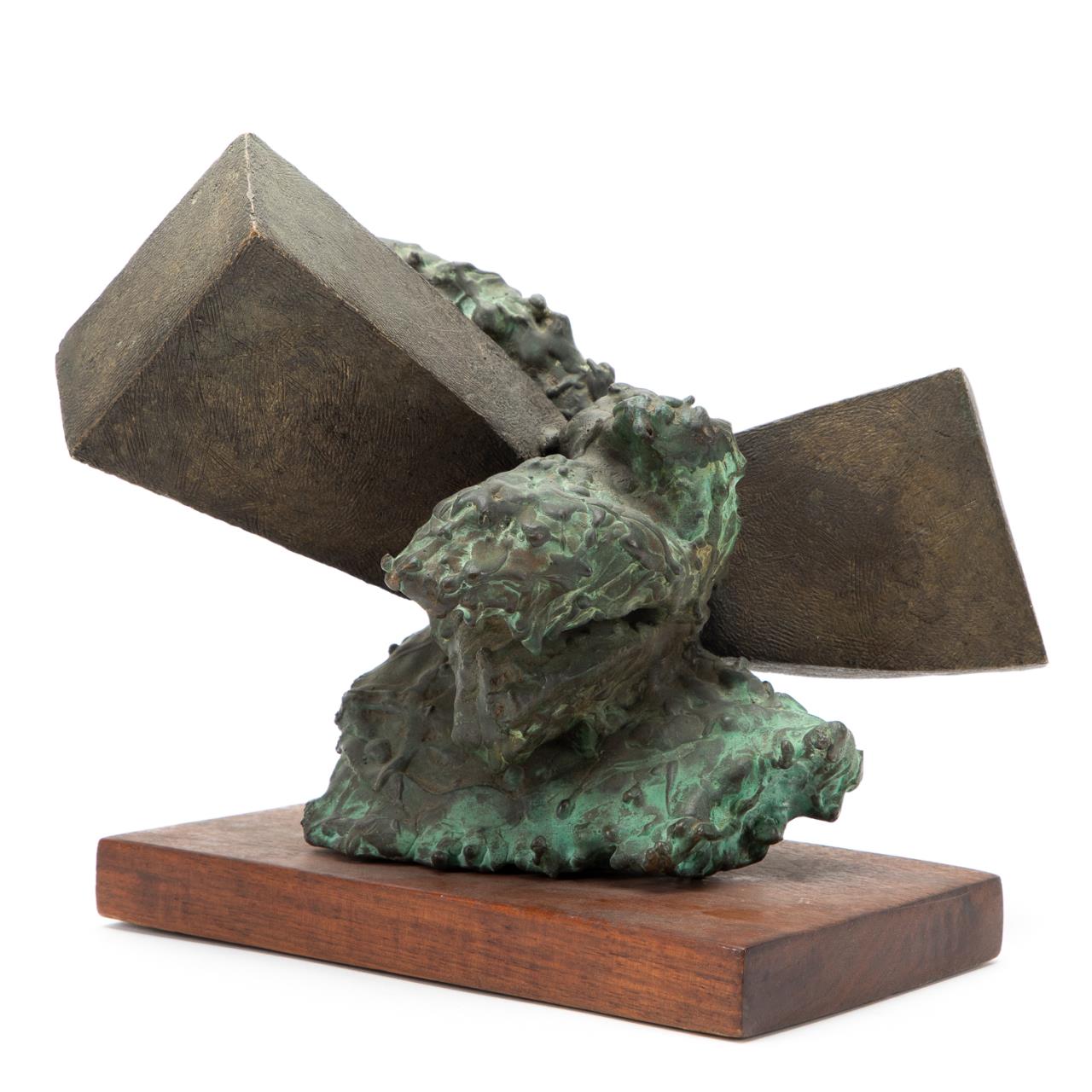 BRONZE BRUTALIST STYLE SCULPTURE ON