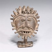 Bronze Central African statue