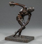 BRONZE FIGURE OF A DISCUS THRO