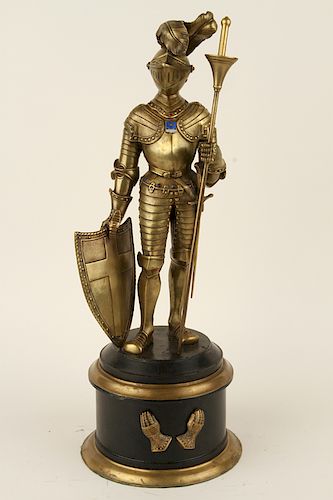 BRONZE FIGURE OF A KNIGHT ON