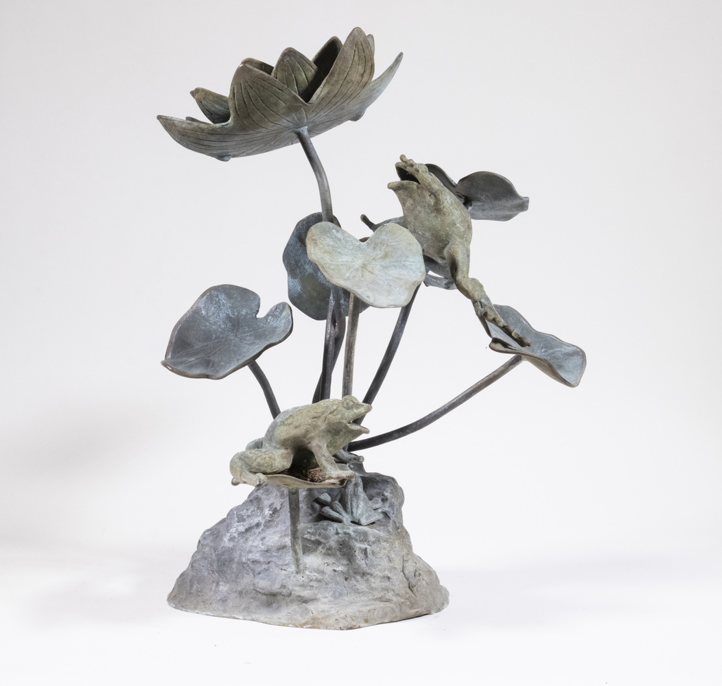 BRONZE GARDEN FROG FOUNTAIN