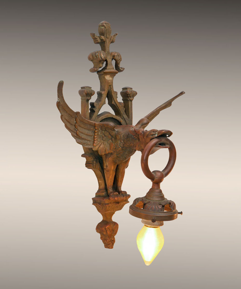 BRONZE GOTHIC VICTORIAN GRIFFIN
