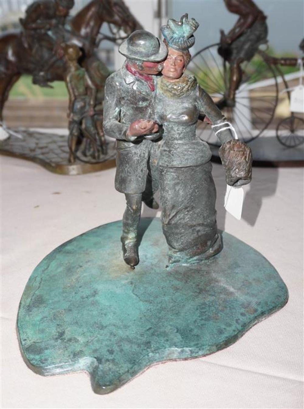 BRONZE GROUP MAN COURTING