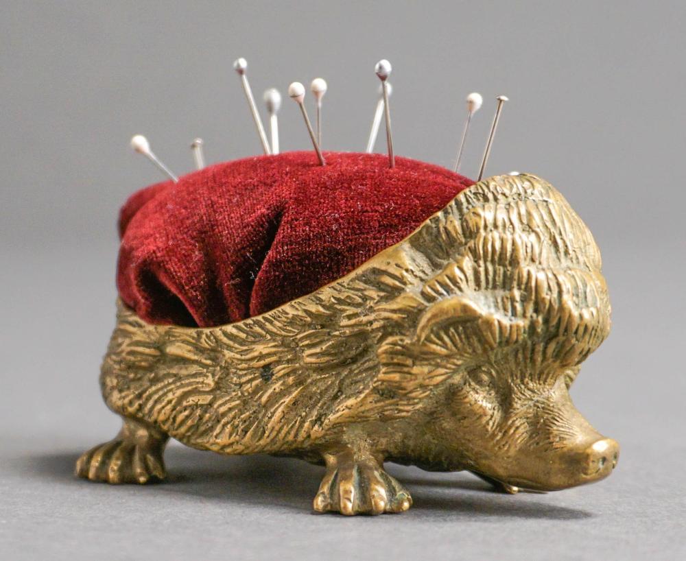 BRONZE HEDGEHOG-FORM PINCUSHION/PIN