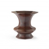 BRONZE HEXAGONAL VASE
MEIJI PE