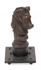 BRONZE HORSE’S HEAD-FORM HITCH