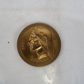 BRONZE MEDALLIONA bronze medal