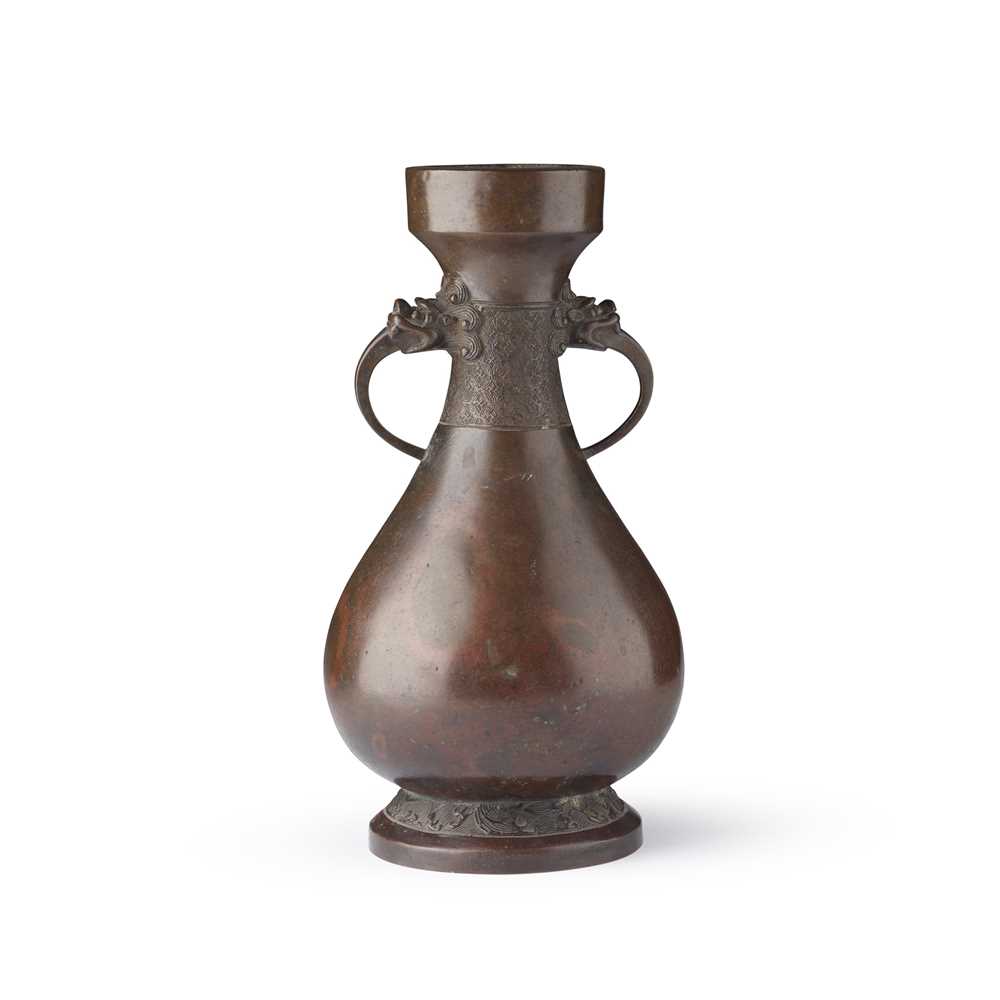 BRONZE ‘MYTHICAL BEAST’ TWO-HANDLED