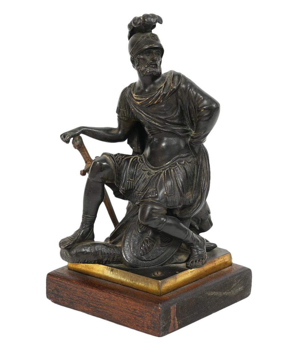 BRONZE ROMAN SOLDIER FIGUREBronze
